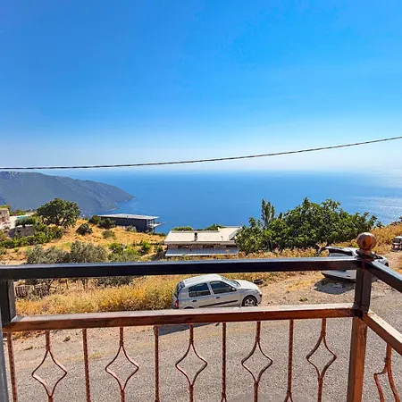 Δωμάτια σε οικογενειακή κατοικία Alinca Elm